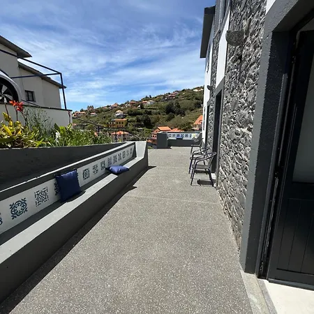 Vakantiehuis Stone And Soul - In Calheta