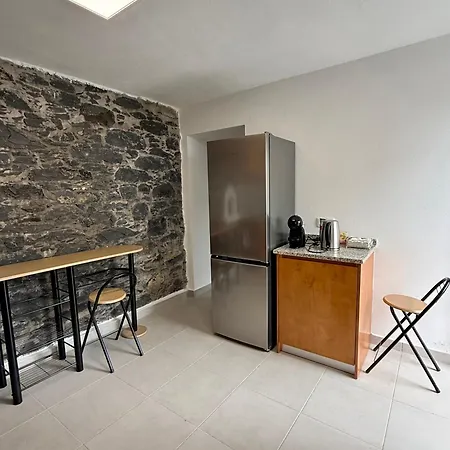 Stone And Soul - In Calheta Vakantiehuis