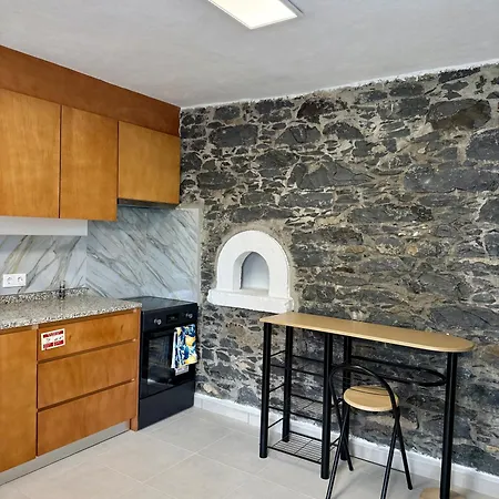 Stone And Soul - In Calheta